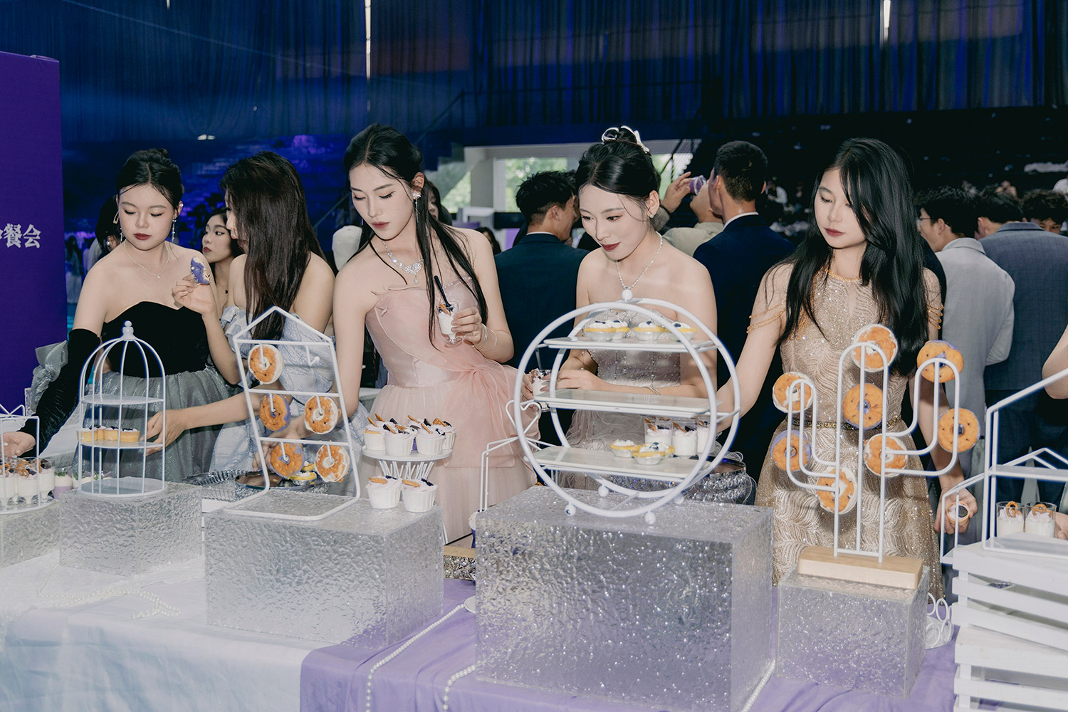 毕业冷餐会